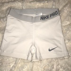 Nike Pro shorts (white)